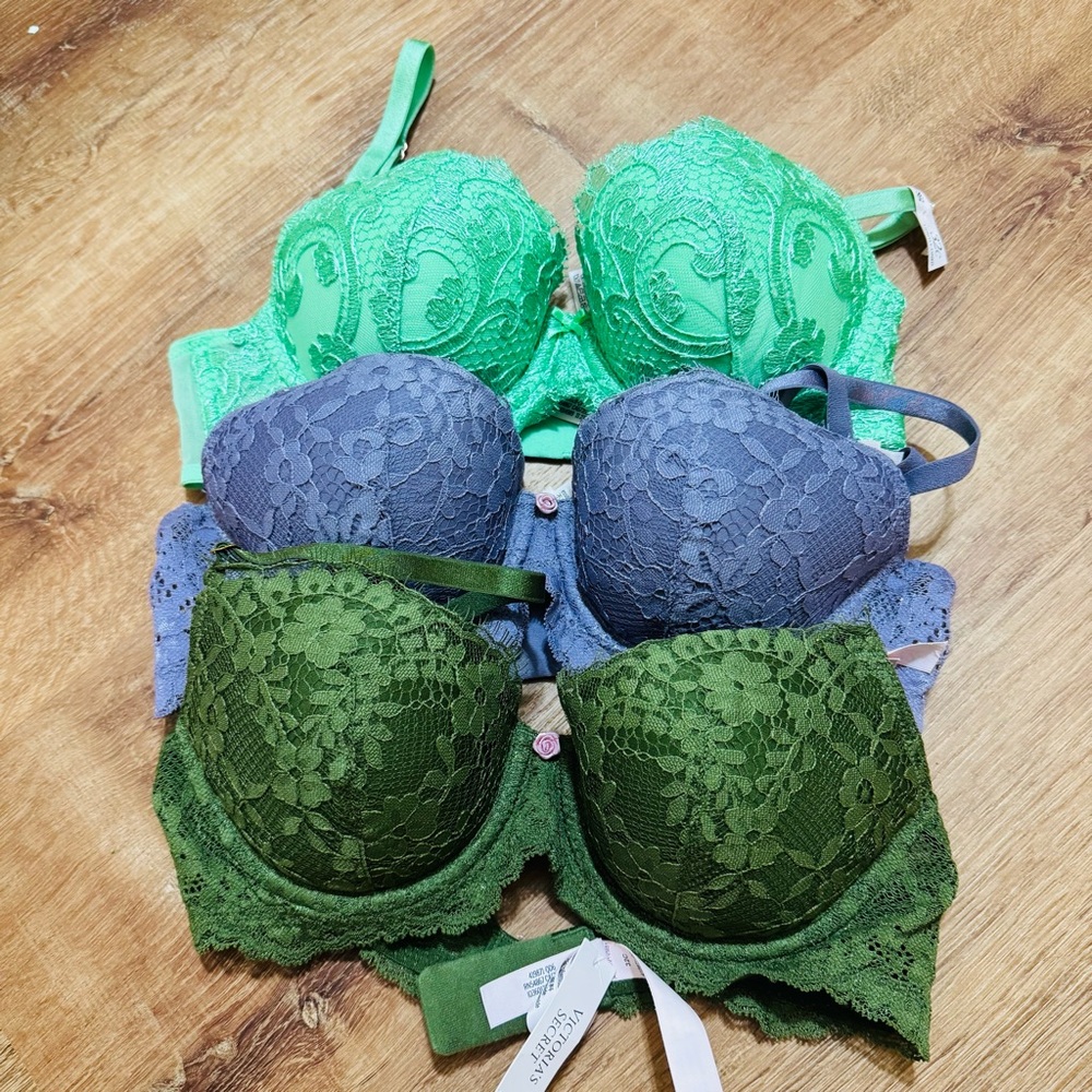Elegant Lace Push-Up Bra Set - Green and Blue